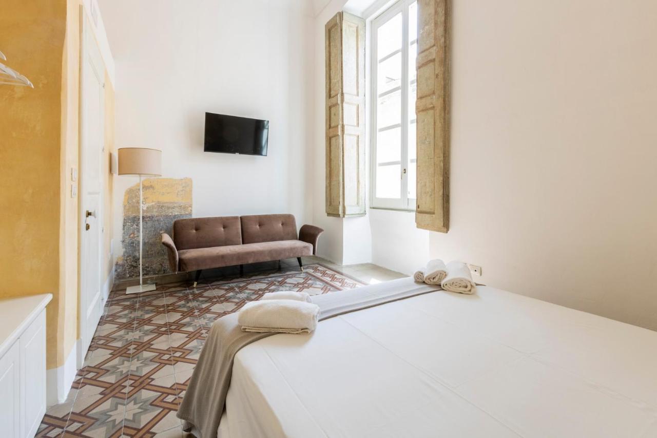 مبيت وإفطار غالّيبولي Palazzo Balsamo المظهر الخارجي الصورة