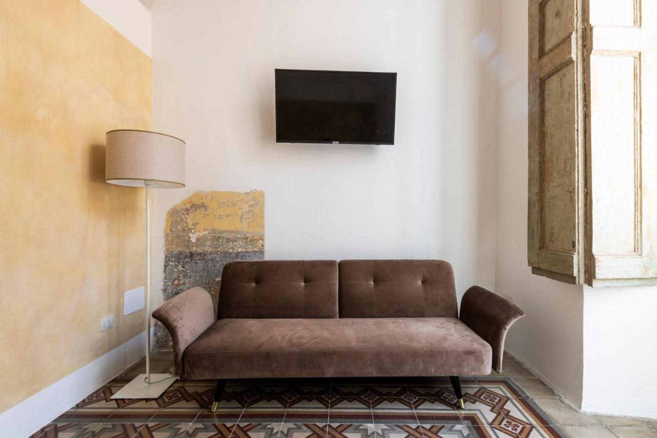 مبيت وإفطار غالّيبولي Palazzo Balsamo المظهر الخارجي الصورة